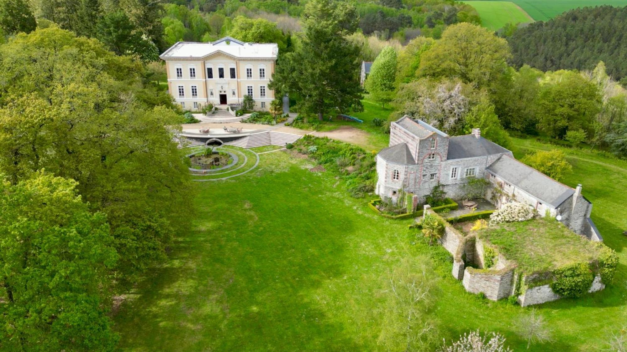 Chateau De Bezyl Sixt-sur-Aff Exterior photo