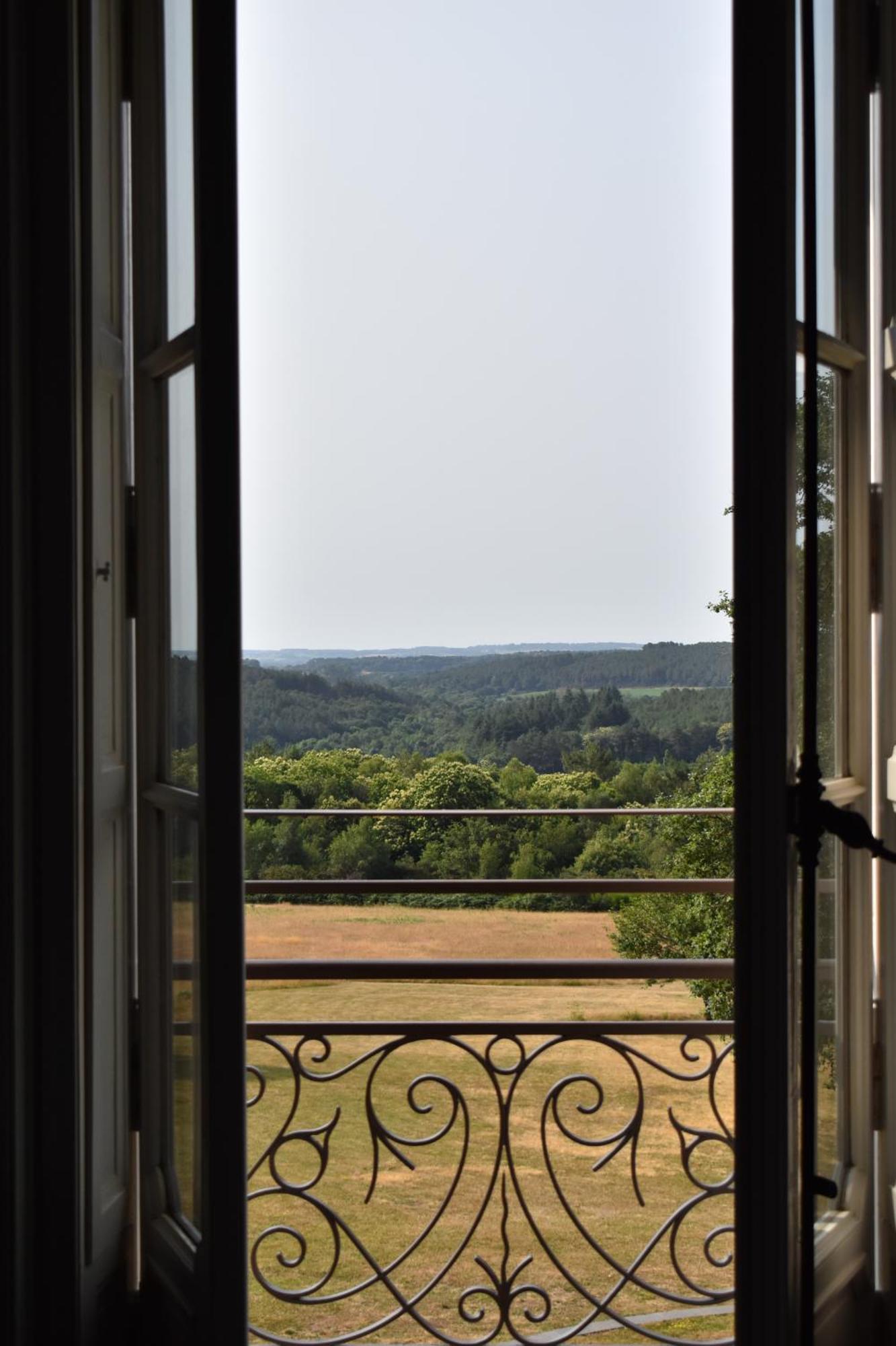 Chateau De Bezyl Sixt-sur-Aff Exterior photo